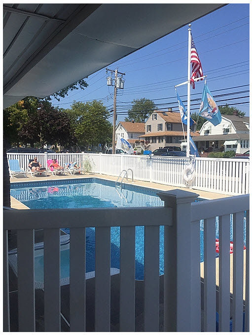 Pelican Point Motel - thumb 12