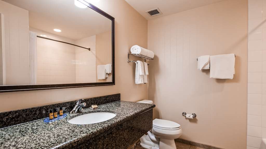 Best Western Plus Inn At King Of Prussia - thumb 6