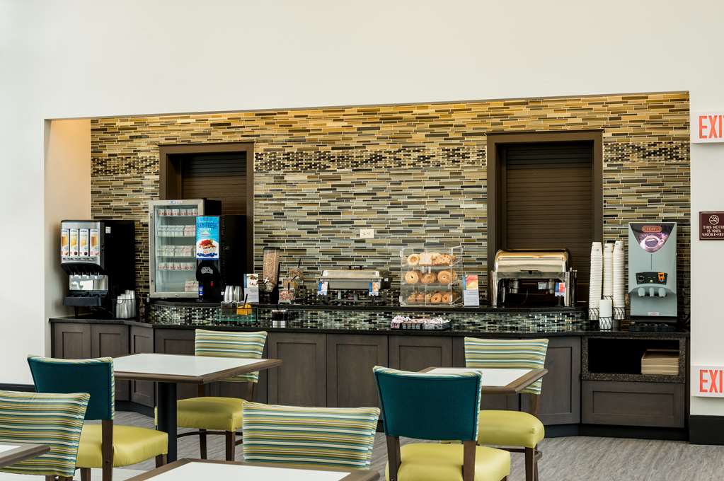 Best Western Plus Inn At King Of Prussia - thumb 11