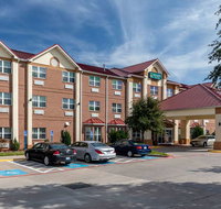 Quality Suites North/Galleria - Accommodation Denver