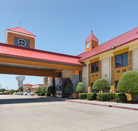 Red Roof PLUS Dallas - Addison - Accommodation Denver