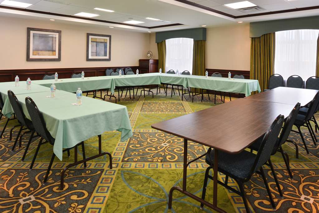 Hampton Inn Alpine - thumb 10