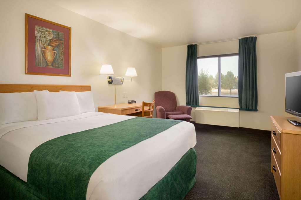 Travelodge Alpine - thumb 4
