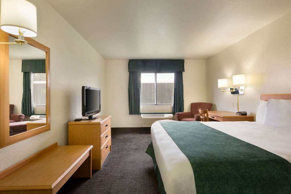 Travelodge Alpine - thumb 5