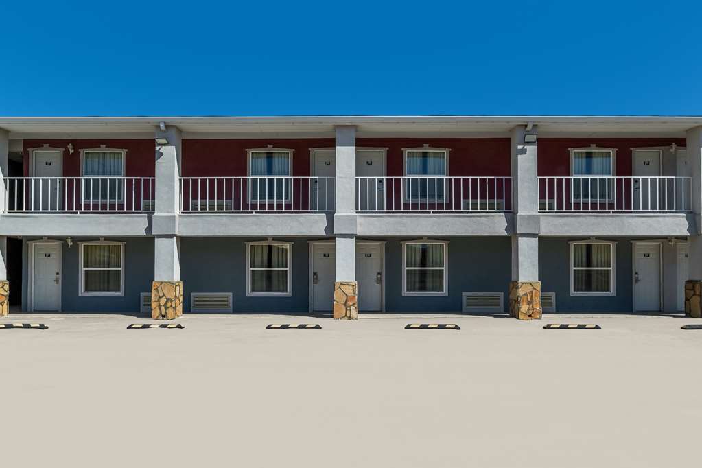 Americas Best Value Inn Alpine - thumb 2