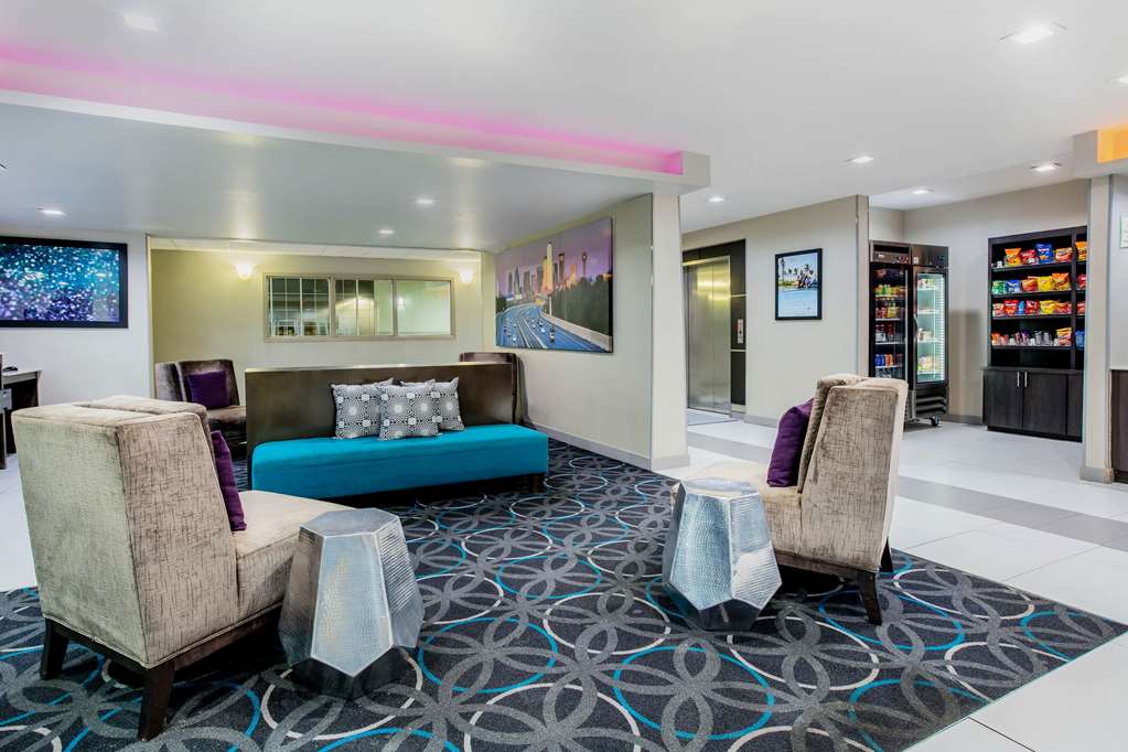 La Quinta Inn & Suites Dallas Mesquite - thumb 5
