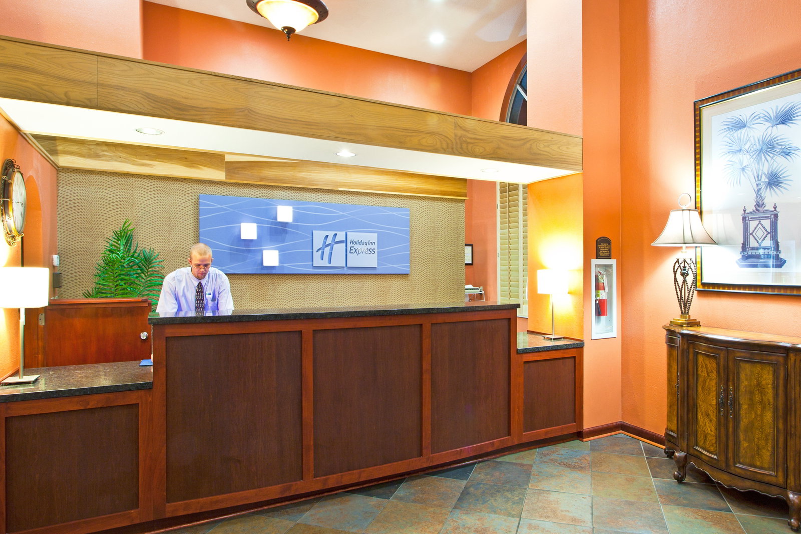 Holiday Inn Express Clearwater East - thumb 3
