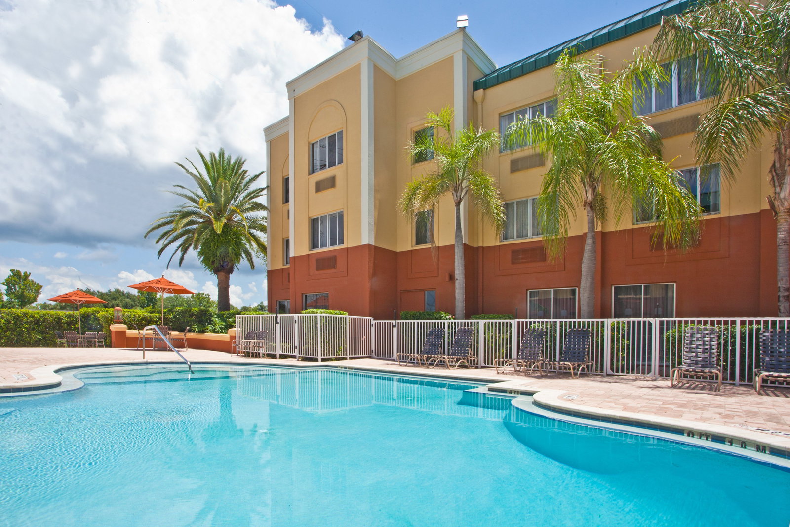 Holiday Inn Express Clearwater East - thumb 7