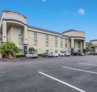 Clarion Inn  Suites Clearwater - Accommodation Denver