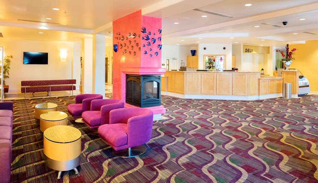 Radisson Hotel Yuma - thumb 2