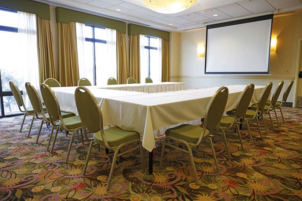 Radisson Hotel Yuma - thumb 10