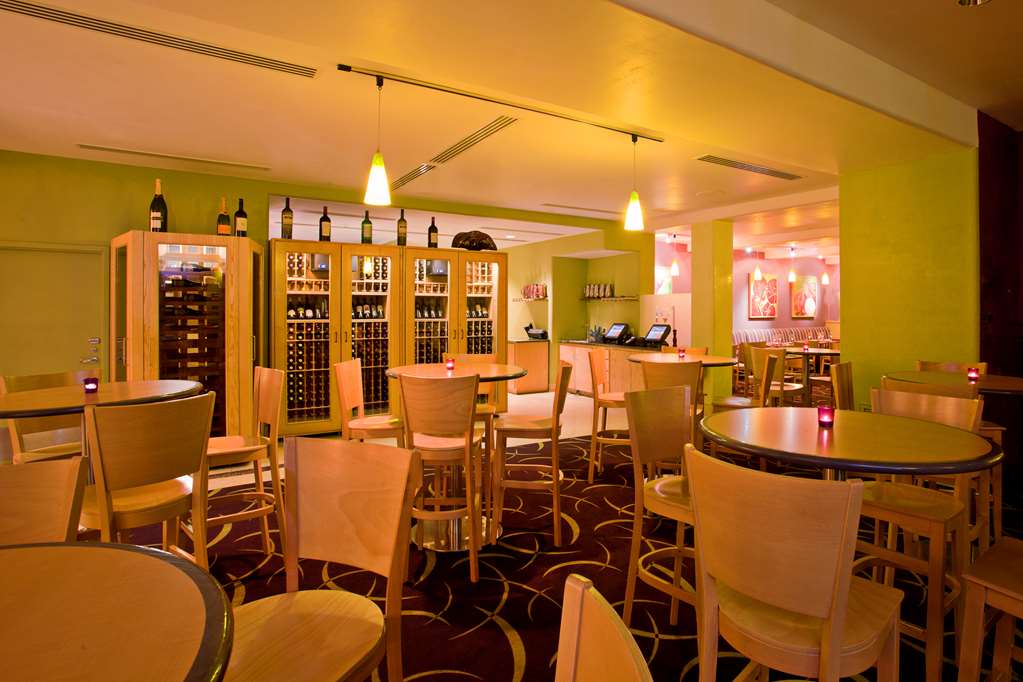 Radisson Hotel Yuma - thumb 15