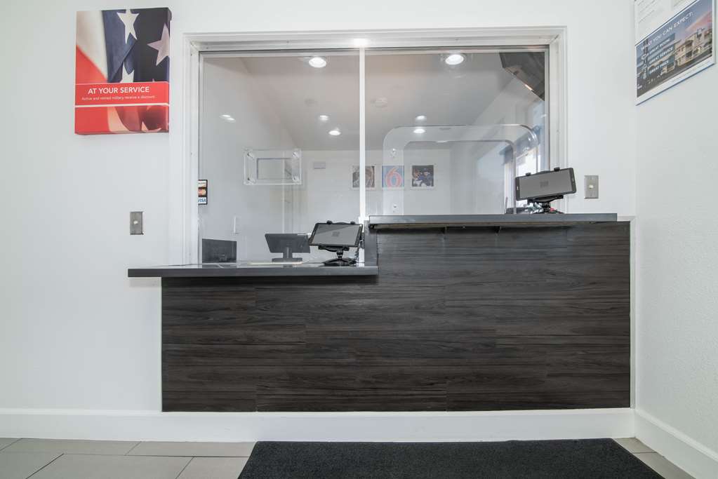 Motel 6 Moreno Valley/Perris CA - thumb 4