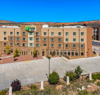 Holiday Inn Express And Suite East - Accommodation Denver