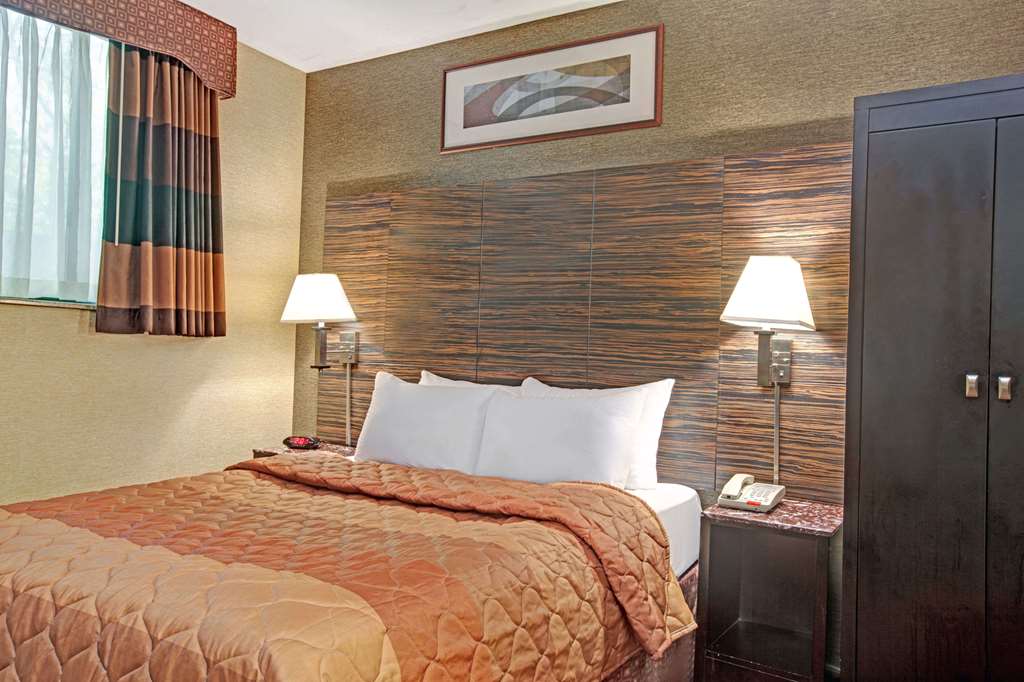 Days Inn Brooklyn - thumb 9