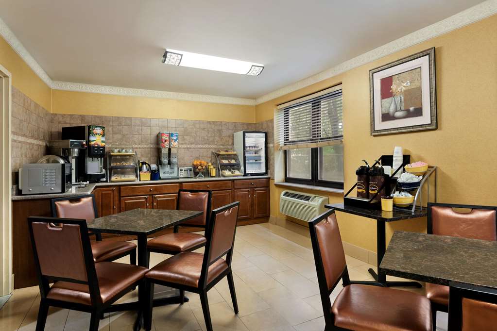 Days Inn Brooklyn - thumb 11