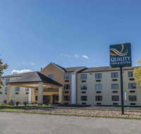 Quality Inn  Suites Pittsburgh - Accommodation Denver