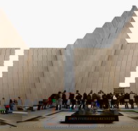 JFK Bus Tour with Oswald Rooming House optional CityPass - Accommodation Denver