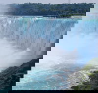 All-Inclusive Niagara Falls USA Tour with Boat Ride - Accommodation Denver