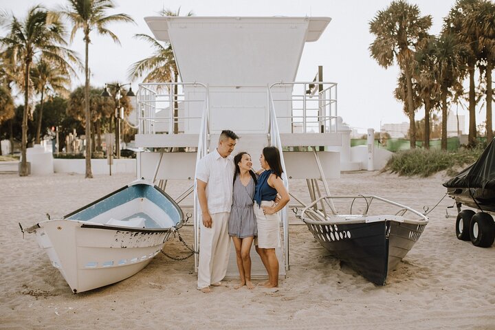 Private Vacation Photography Session With Local Photographer In Ft. Lauderdale - thumb 1