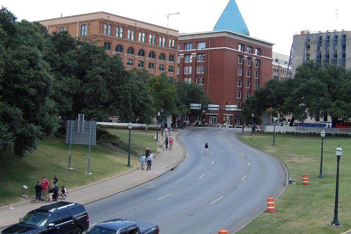 JFK Assassination Tour With Oswald's Rooming House - thumb 5